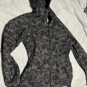 Lululemon Patterned Zip-Up scuba Hoodie sz12
